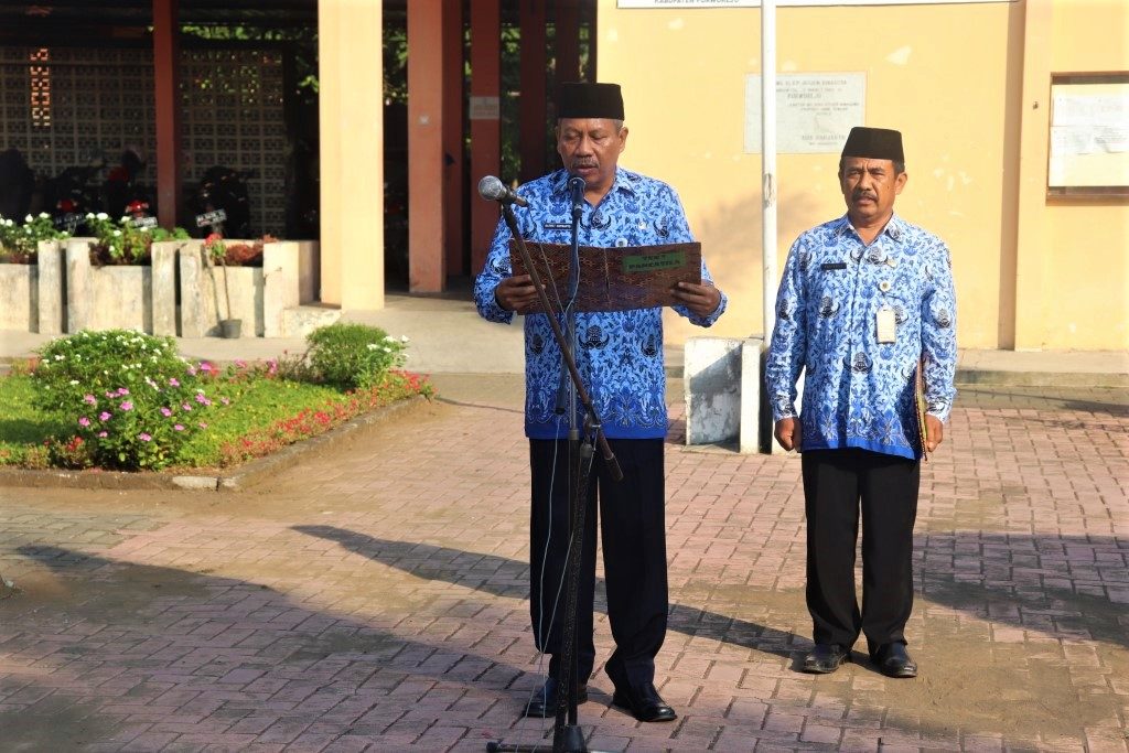 Upacara Peringatan Hari Kebangkitan Nasional ke 111 Dinperinaker Purworejo