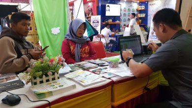 Stand Dinperinaker di Purworejo Expo 2019 Layani Pembuatan Kartu Kuning (Kartu Pencari Kerja)