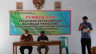 Pembukaan Pelatihan Prosesing di Desa Tanjunganom