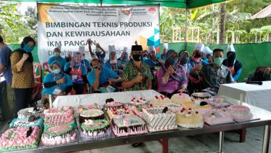 Penutupan Bimtek IKM Pangan Di KUB Makmur Bakery Purworejo