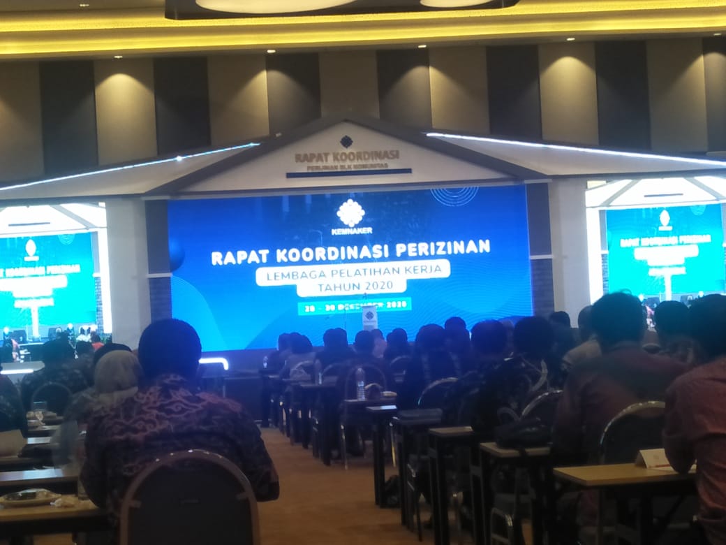 Dirjen Pembinaan Pelatihan dan Produktivitas Kemenaker membuka Rakor Perijinan Lembaga Pelatihan Kerja.